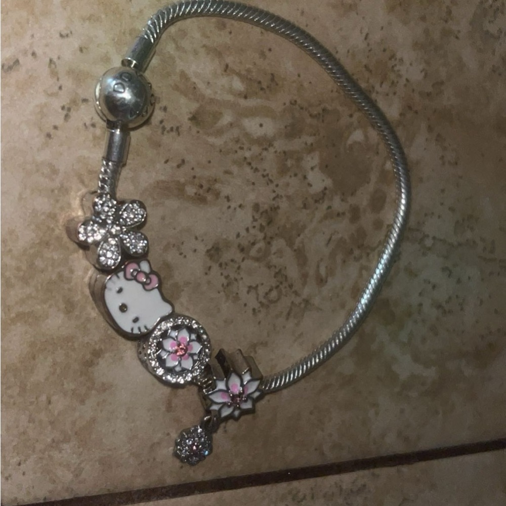 Pandora hello kitty bracelet